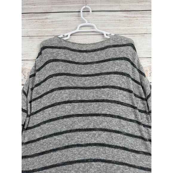 Free People Striped Split Hem Tunic Sweater Womens Large Gray Black Knit - Picture 4 of 12